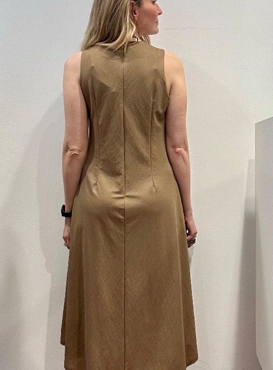 Abito con coda rayon biscotto (5)
