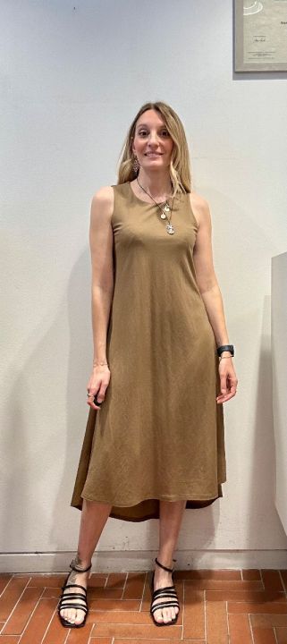 Abito con coda rayon biscotto
