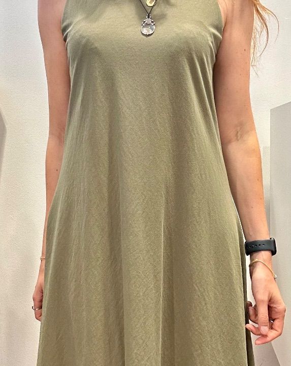 Abito con coda rayon verdone  (3)