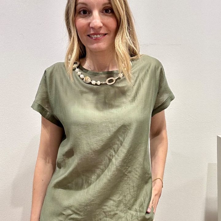 Blusa in lyocell semitrasparente verde oliva  (2)