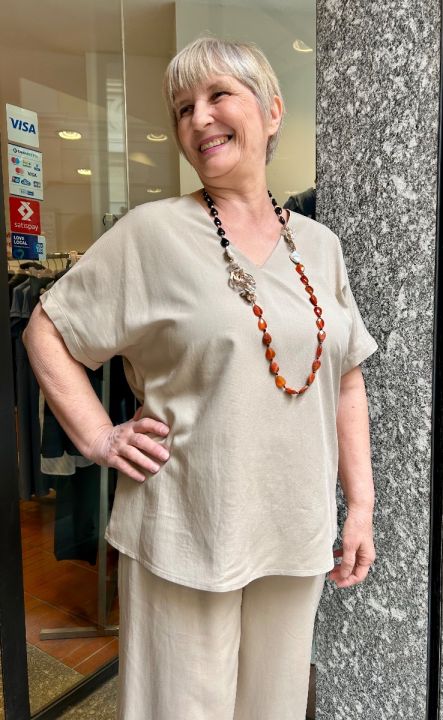 Blusa lino e viscosa scollo V beige