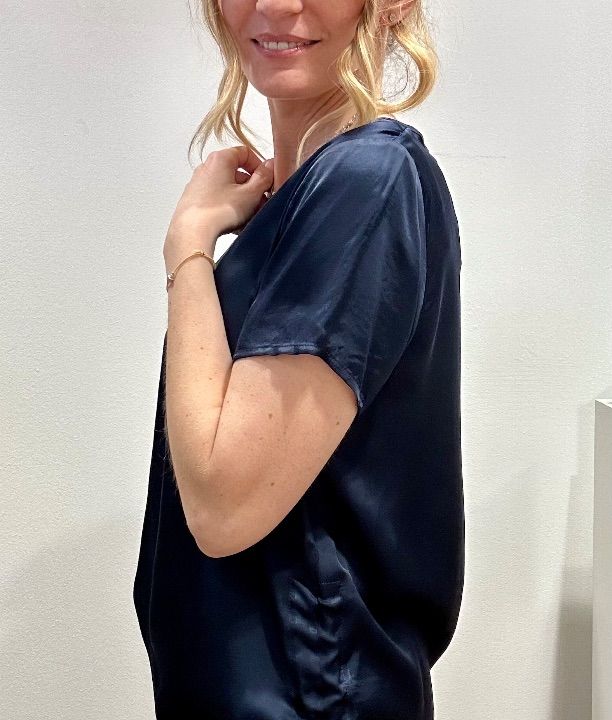 Blusa viscosa arriccio laterale blu (2)