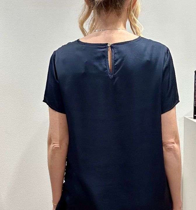 Blusa viscosa arriccio laterale blu (3)