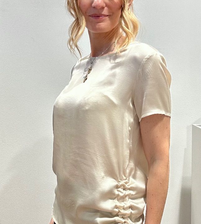 Blusa viscosa arriccio laterale color seta  (4)