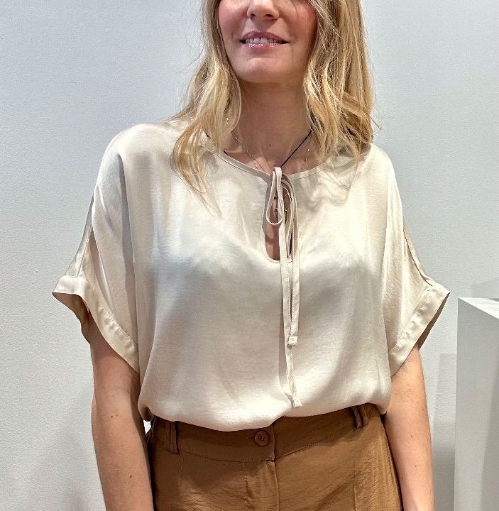 Blusa viscosa laccino color seta (5)