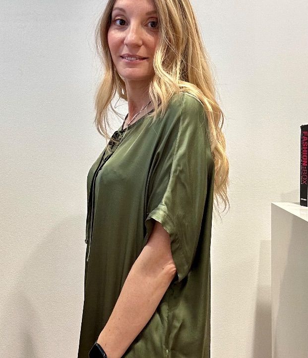 Blusa viscosa laccino verde oliva (2)