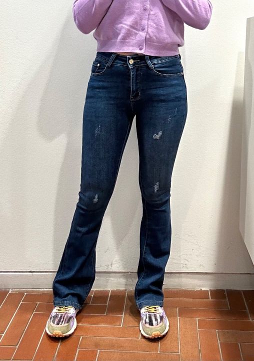Jeans a zampa blu