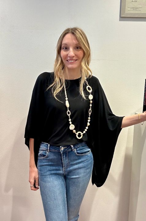 Maglia mantella nera