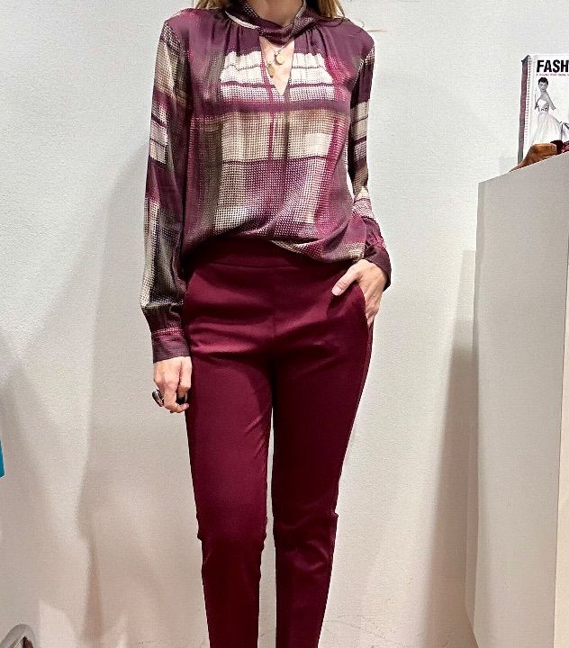 Pantalone sigaretta punto milano bordeaux (4)