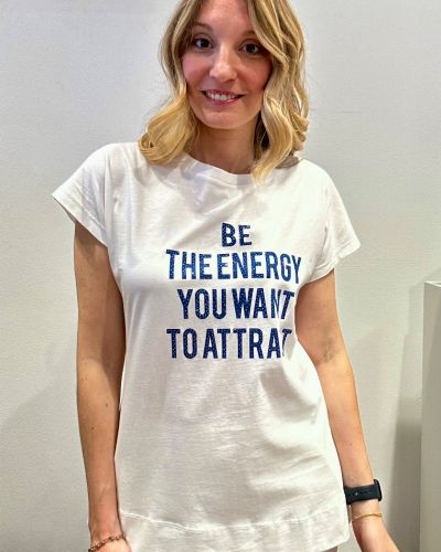 T-shirt scritta energy